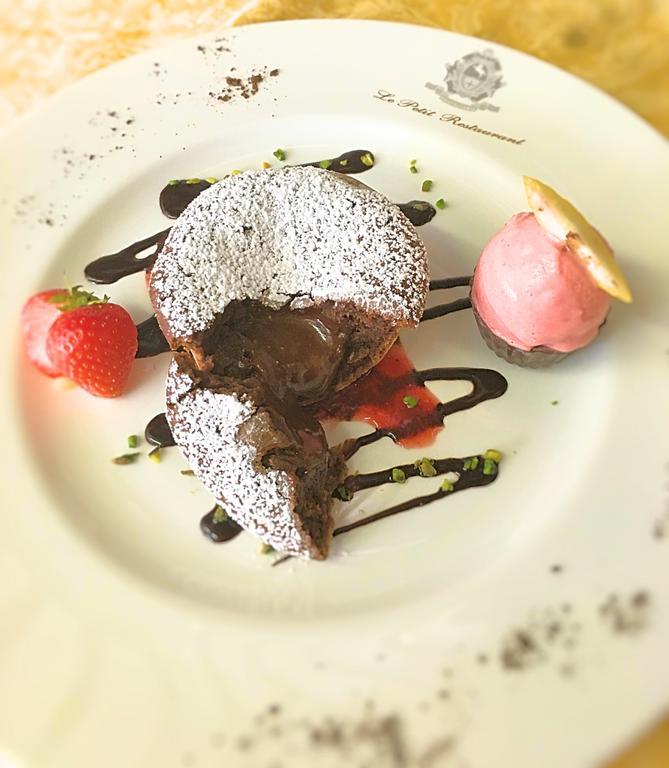 Hostellerie Du Cheval Blanc Aosta Zewnętrze zdjęcie