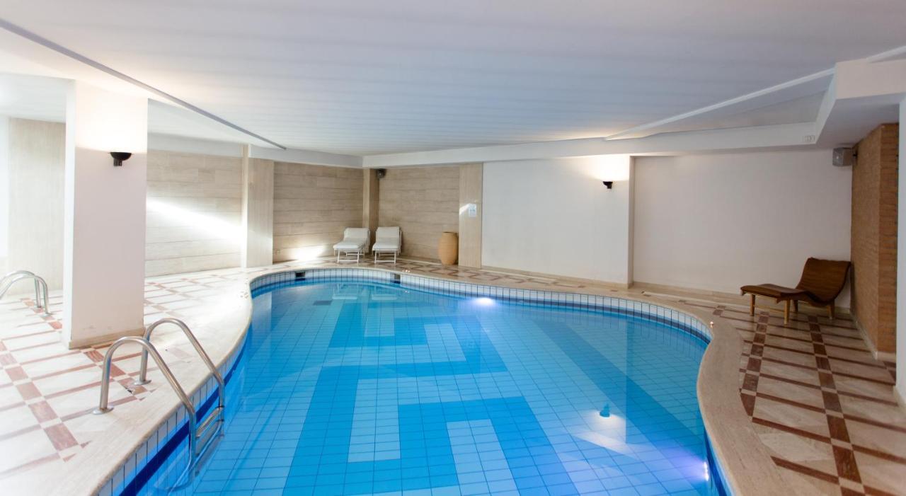 Hostellerie Du Cheval Blanc Aosta Zewnętrze zdjęcie