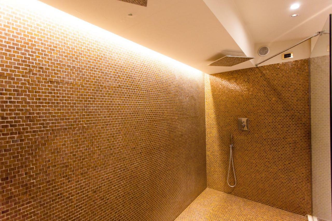 Hostellerie Du Cheval Blanc Aosta Zewnętrze zdjęcie